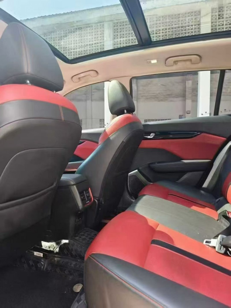 济宁21年东风奕炫5