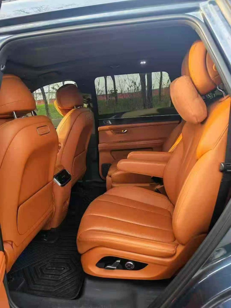 大同24年华为智选问界4