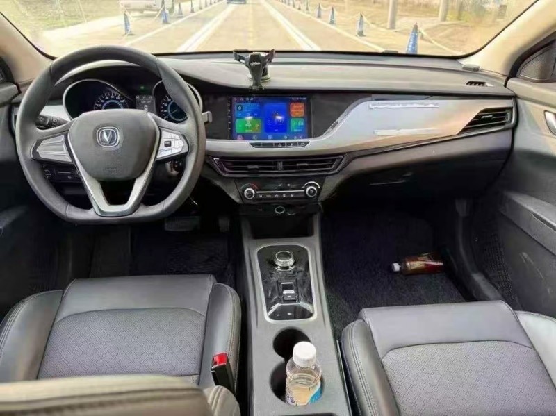 菏泽23年长安汽车逸动新能源4