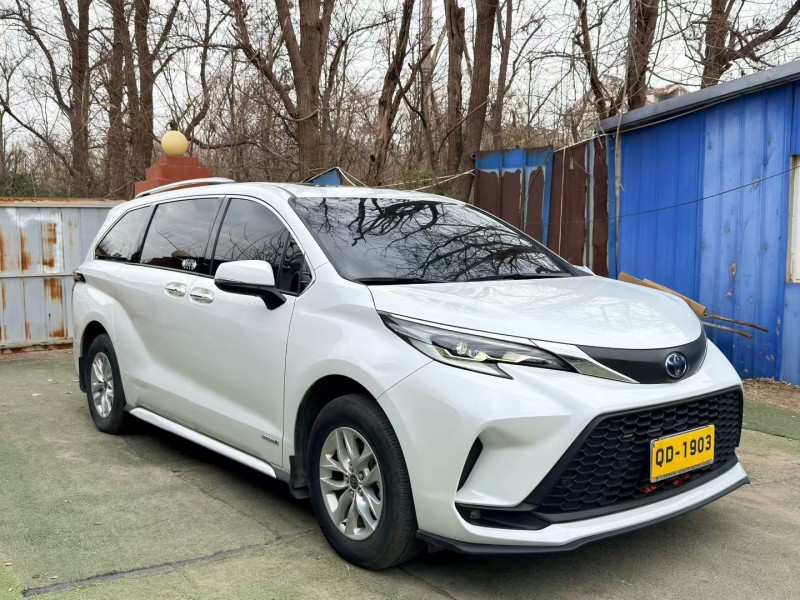 青岛24年丰田格瑞维亚3