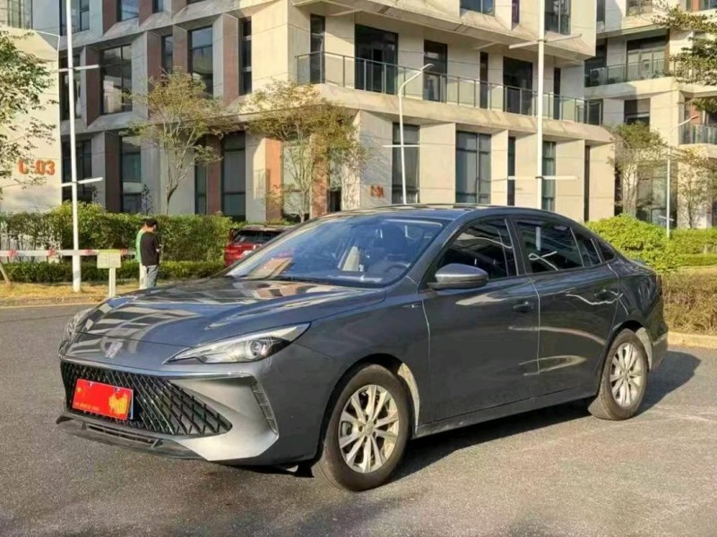 广州25年荣威i53