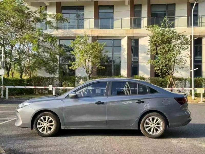 广州25年荣威i56