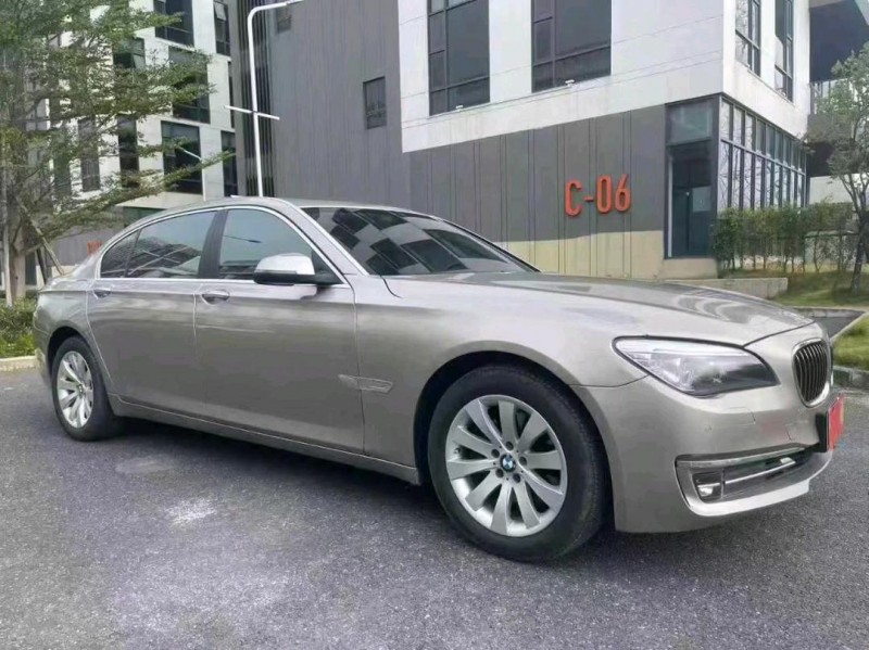 广州14年宝马7系2