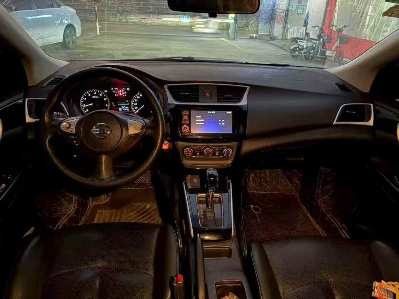 三明17年日产轩逸5