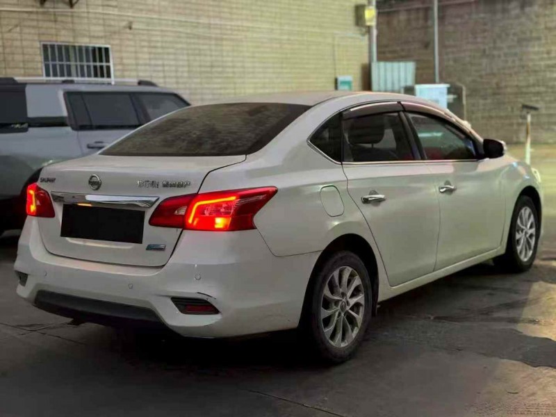 三明17年日产轩逸7