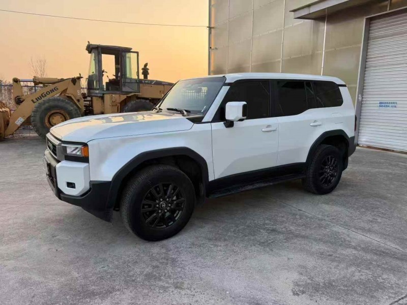 徐州25年丰田普拉多2