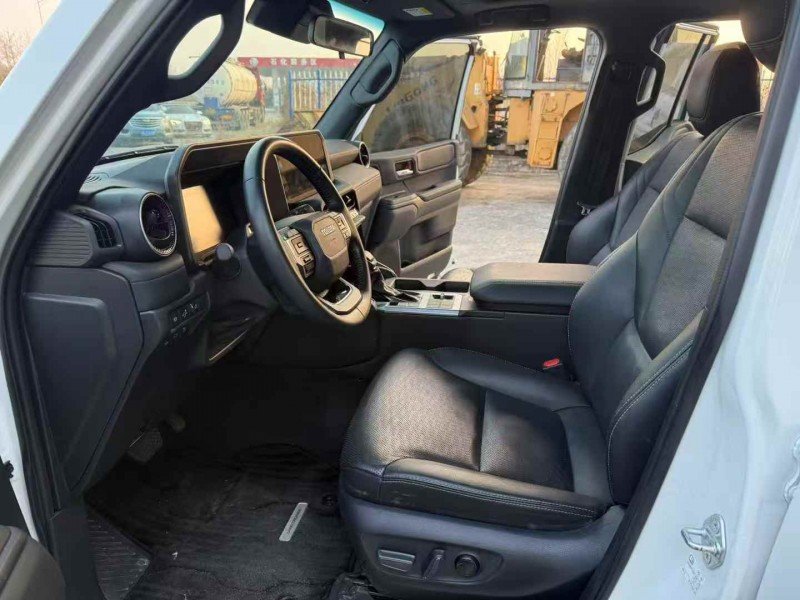 徐州25年丰田普拉多4