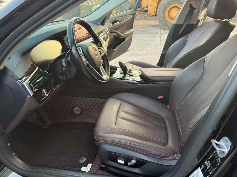 徐州19年宝马5系4