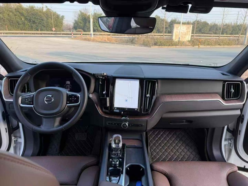 徐州24年沃尔沃XC605