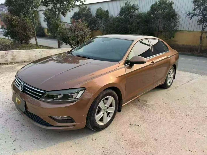 青岛15年大众凌渡2