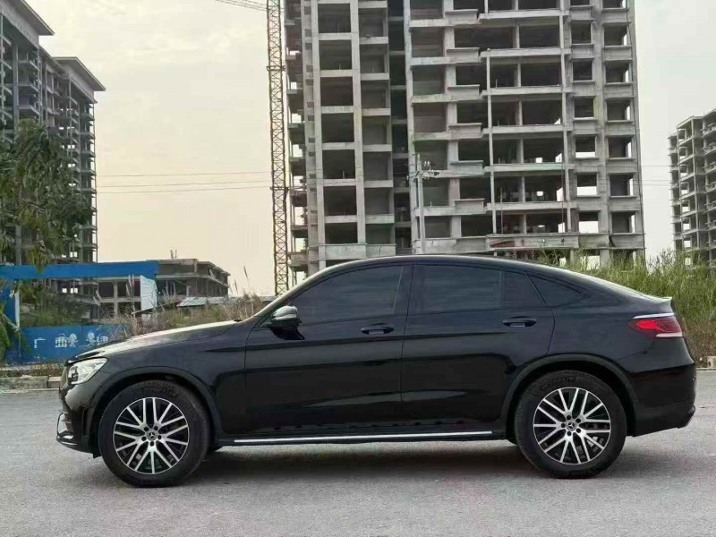 鹰潭23年奔驰GLC6