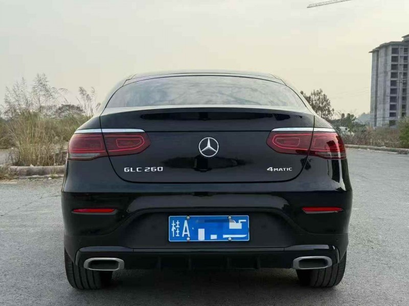 鹰潭23年奔驰GLC7