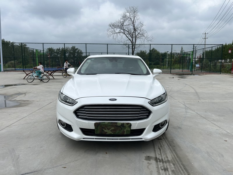 徐州15年福特蒙迪欧1