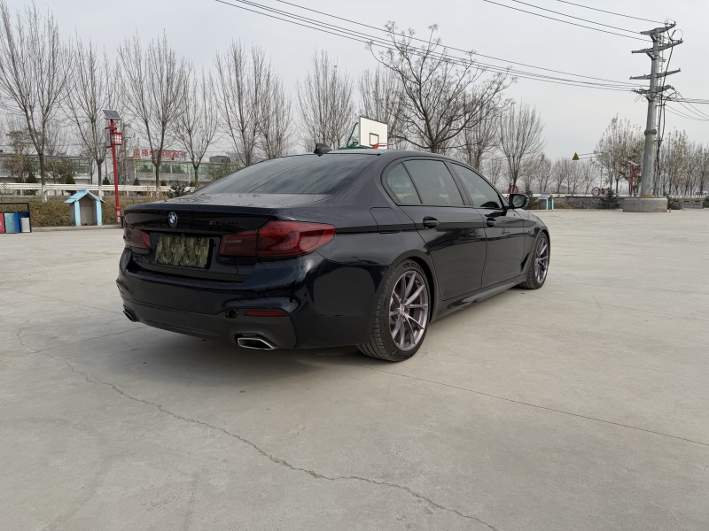徐州19年宝马5系8