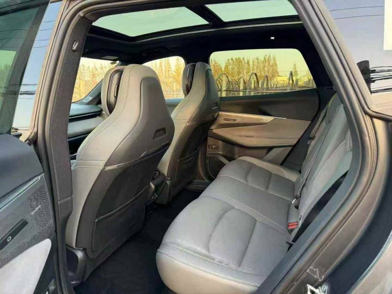 嘉兴24年领克083