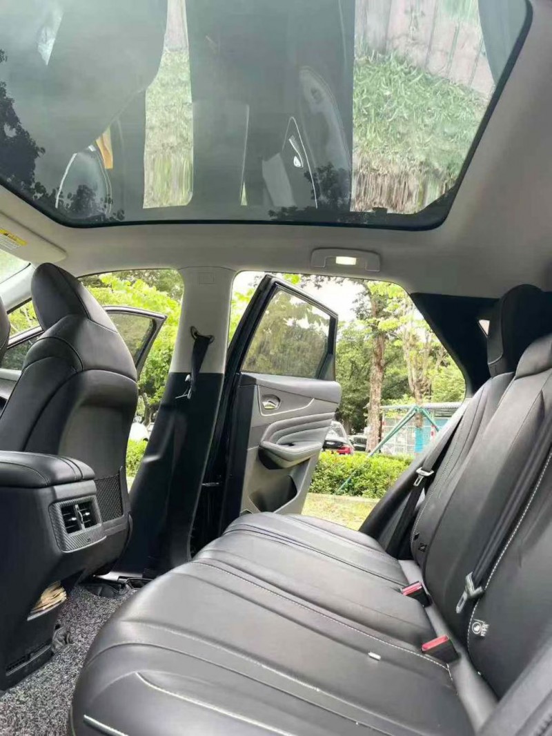 东莞22年启辰大V5