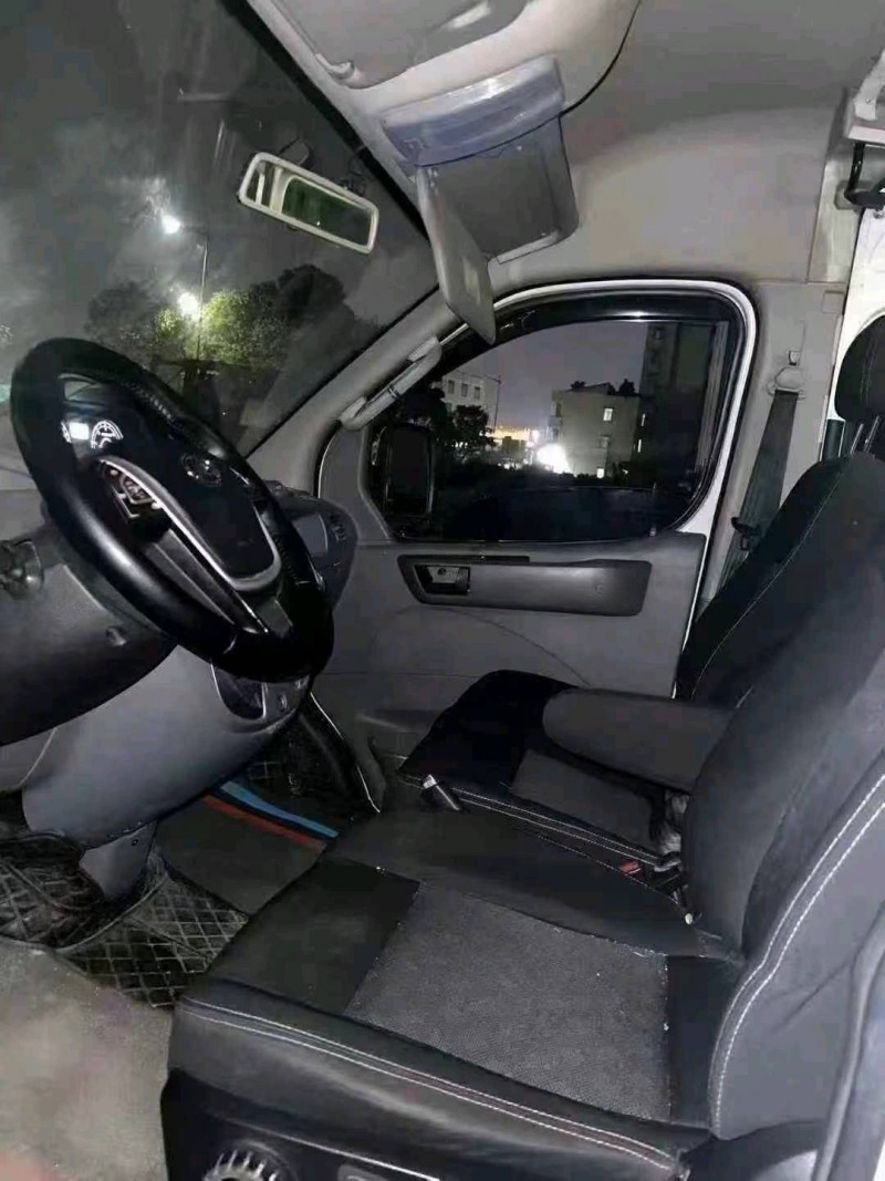 广州22年大通V806