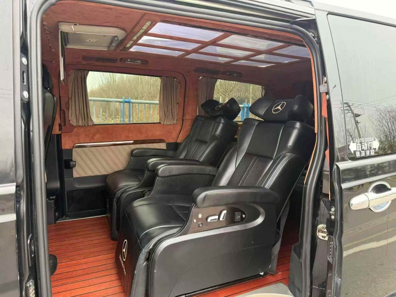 枣庄13年奔驰唯雅诺6