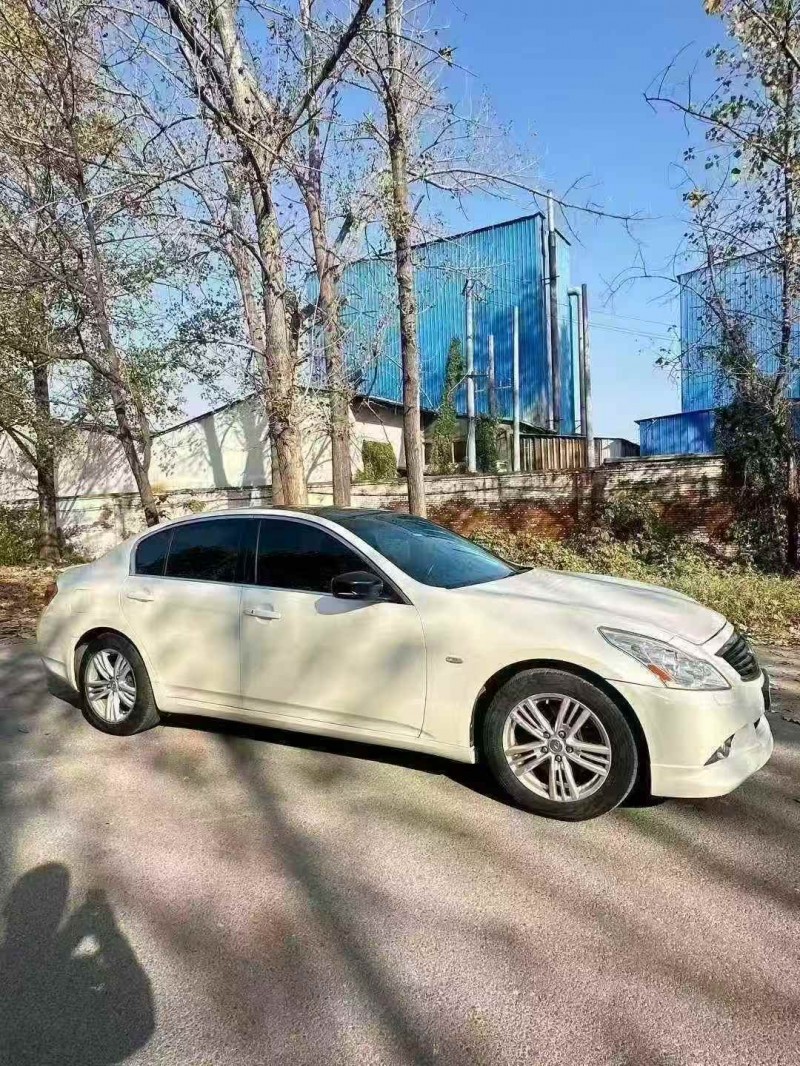 菏泽12年英菲尼迪G252