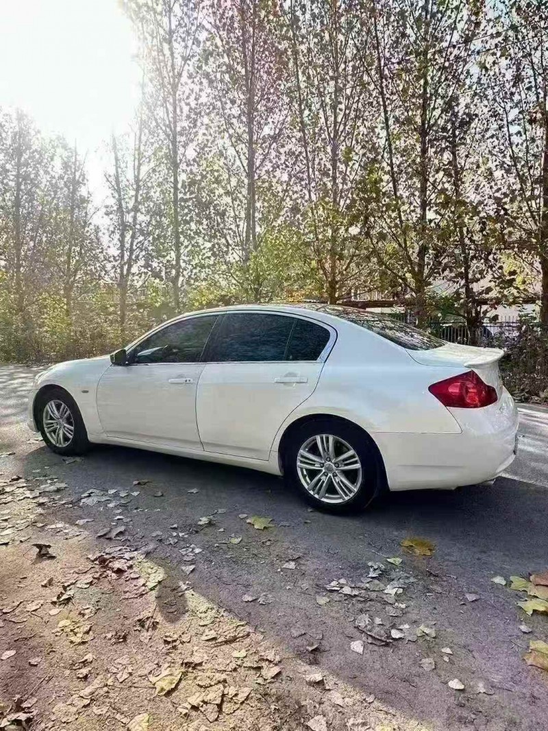 菏泽12年英菲尼迪G257