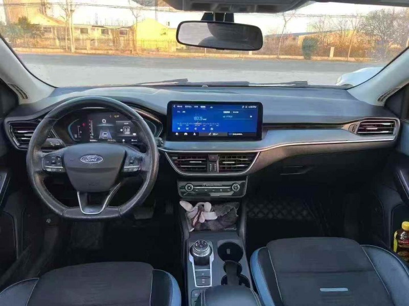 菏泽21年福特福克斯5