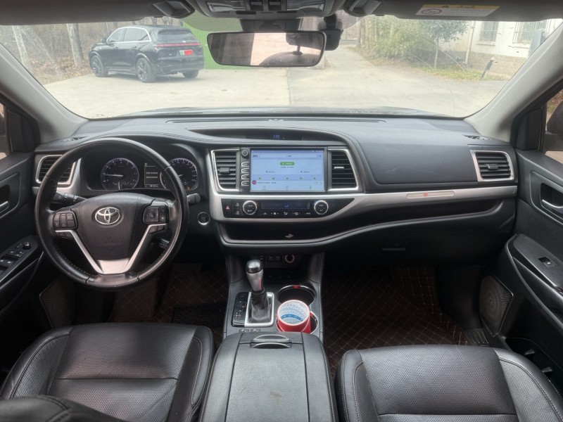 郑州18年丰田汉兰达4