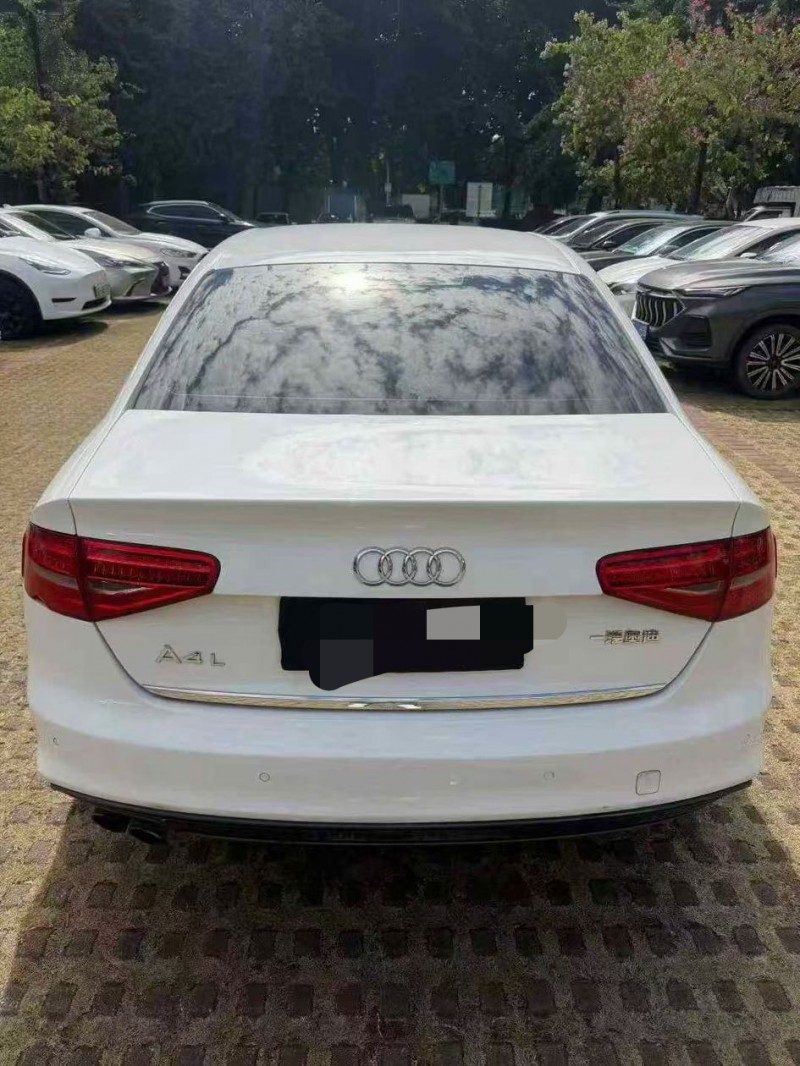 东莞16年奥迪A4L9