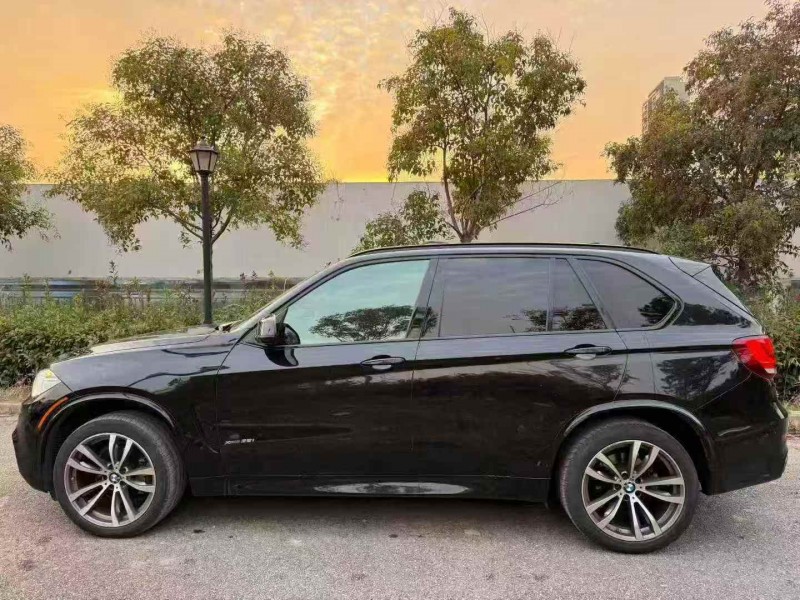 宜昌19年宝马X57