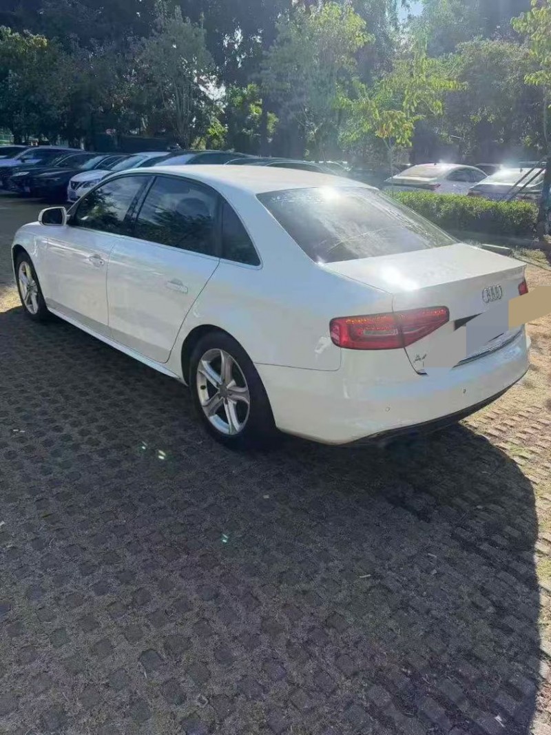 东莞15年奥迪A4L8