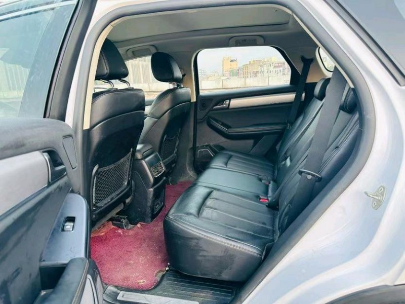 广州19年比亚迪唐6