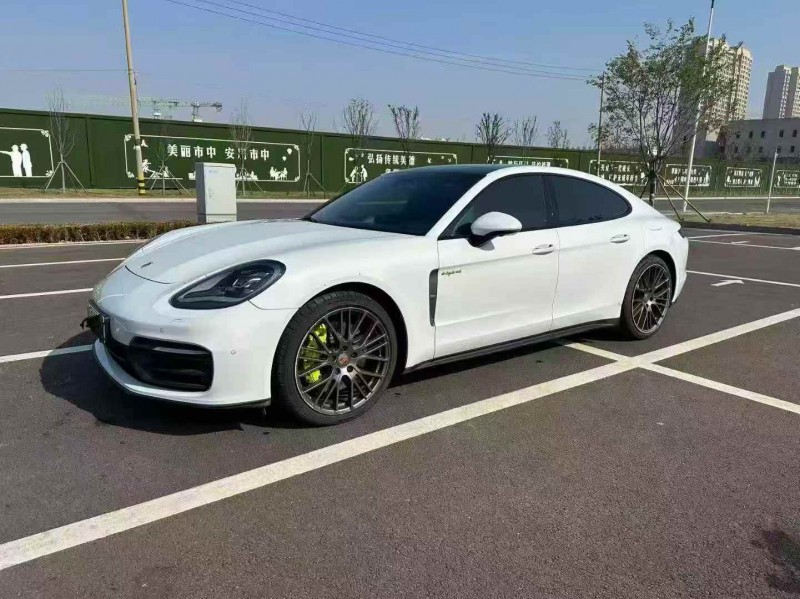 枣庄23年保时捷帕拉梅拉3
