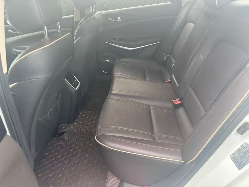 茂名19年长安汽车睿骋4