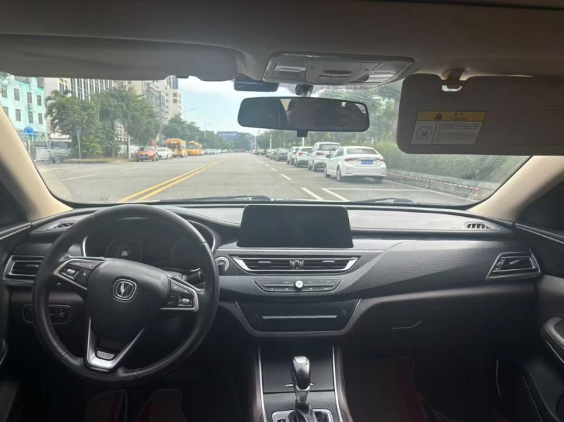 茂名19年长安汽车睿骋6