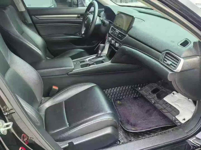 湘潭20年本田雅阁6