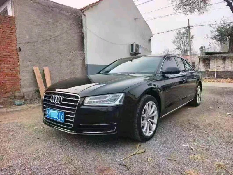 东营16年奥迪A8L3