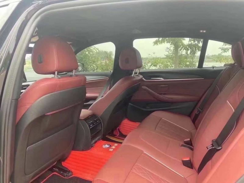 淮安22年宝马5系5