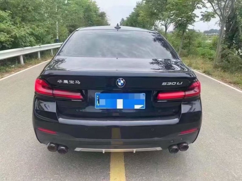 淮安22年宝马5系9