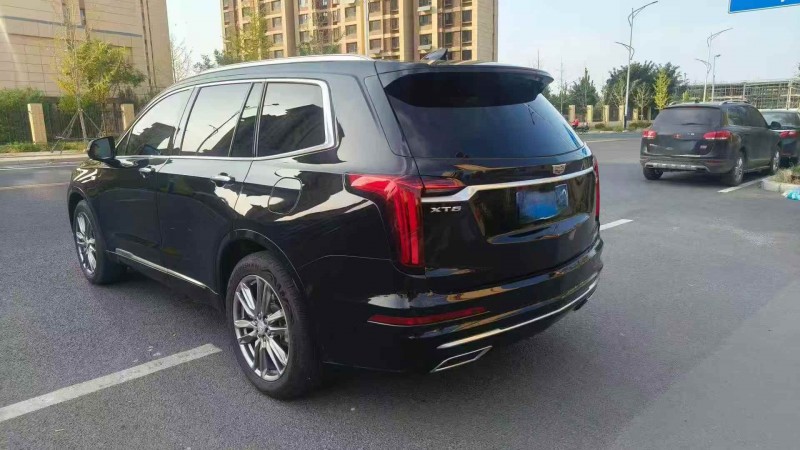 张家口22年凯迪拉克XT68