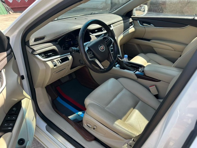枣庄15年凯迪拉克XTS6