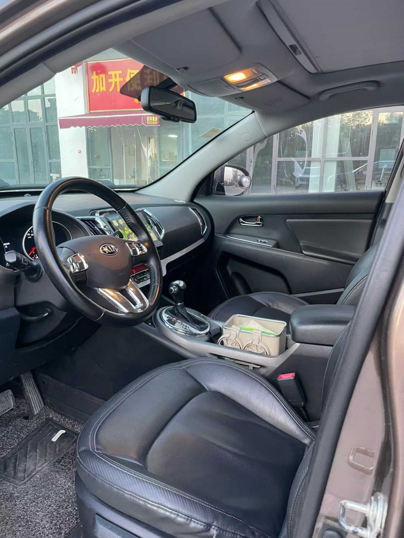 宿迁15年起亚智跑6