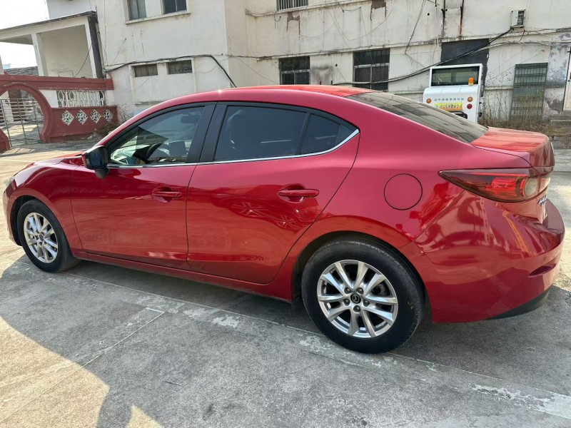 枣庄15年马自达昂克赛拉7