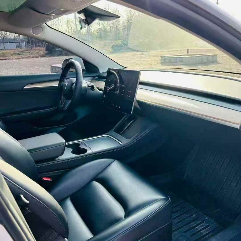 烟台23年特斯拉MODEL 35