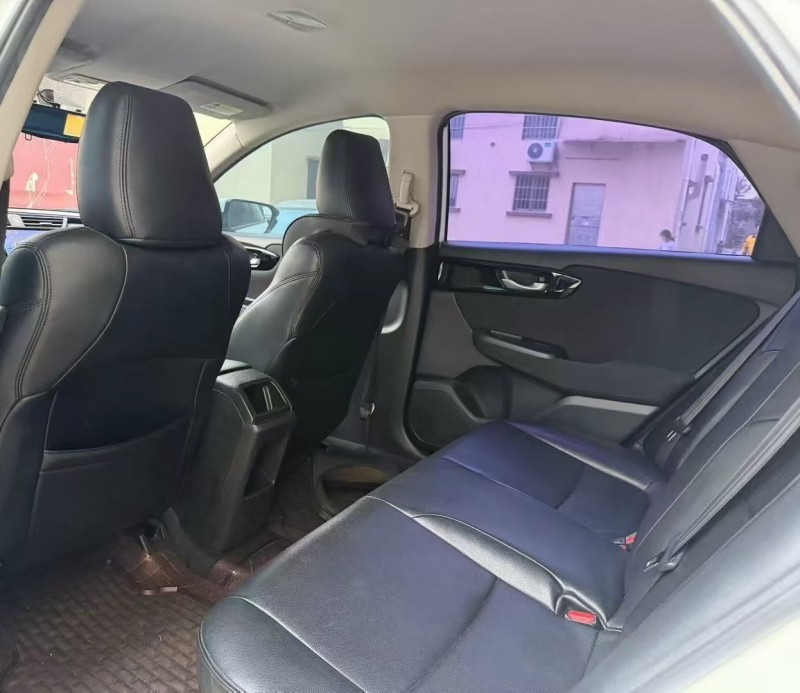 中山19年本田凌派4