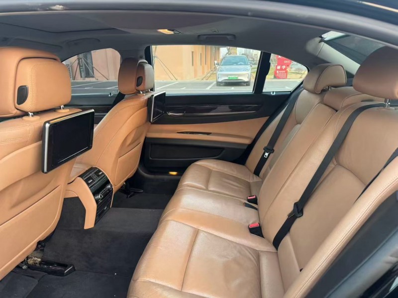 枣庄14年宝马7系4