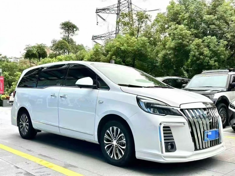 深圳21年别克GL82