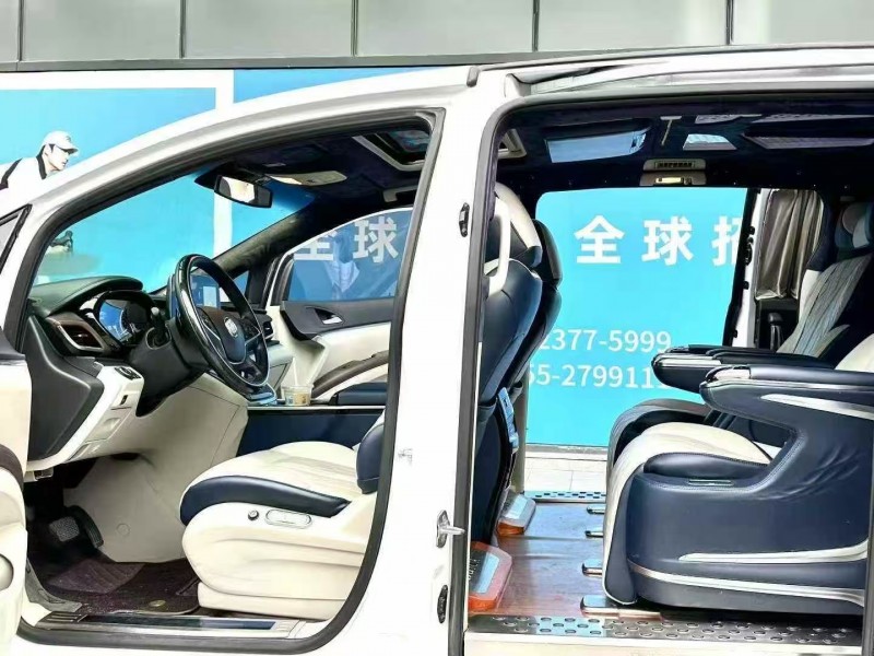 深圳21年别克GL86