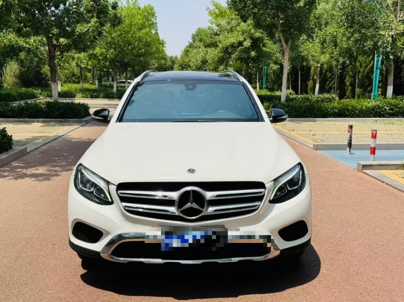 枣庄19年奔驰GLC1