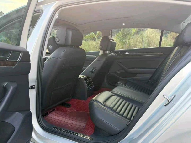 东莞19年大众迈腾4