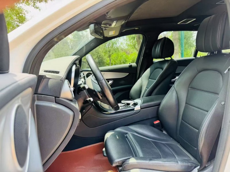 枣庄19年奔驰GLC6