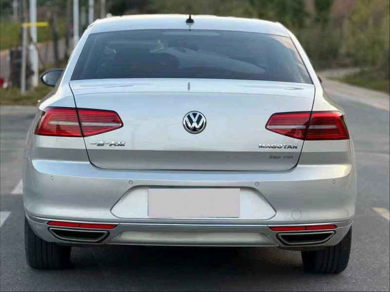 东莞19年大众迈腾7